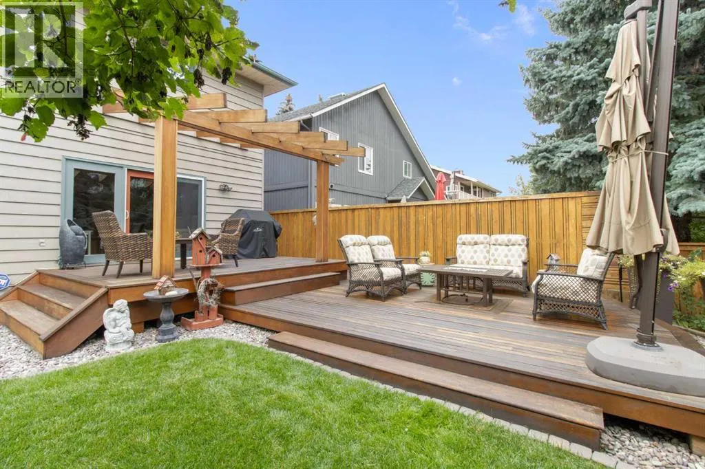 39 Woodgreen Drive SW
