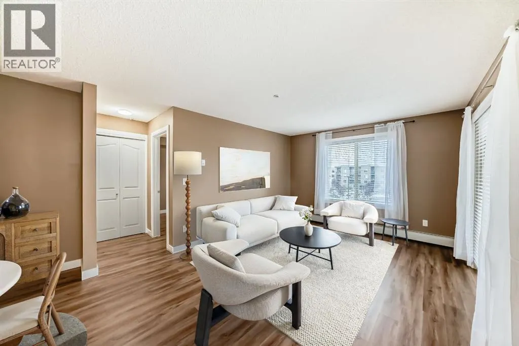 4320, 403 Mackenzie Way SW