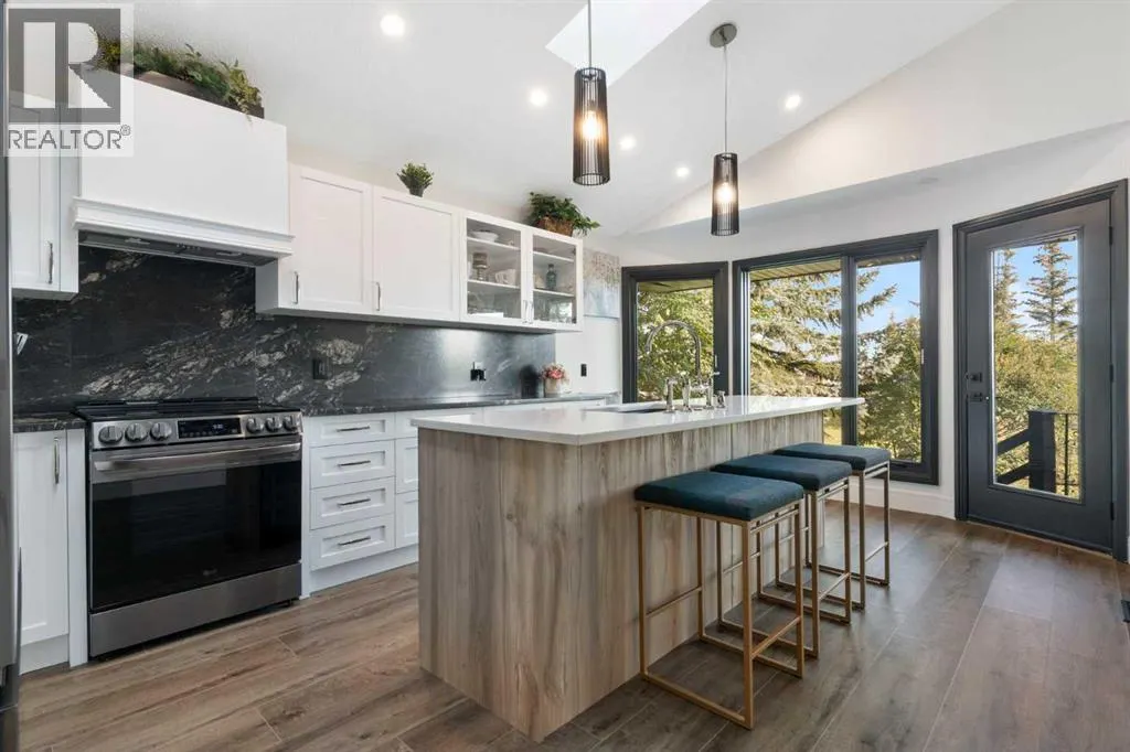 108 Citadel Park NW