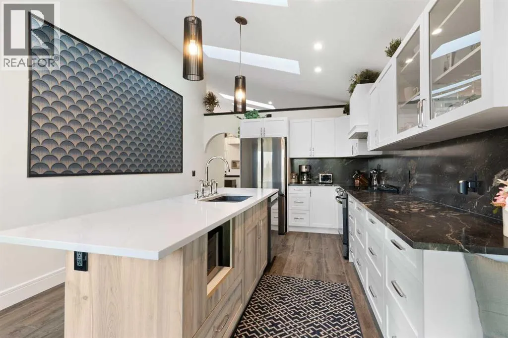 108 Citadel Park NW