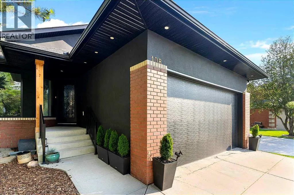 108 Citadel Park NW