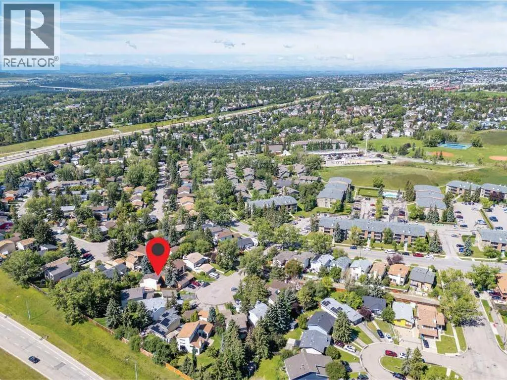 215 Ranchview Court NW