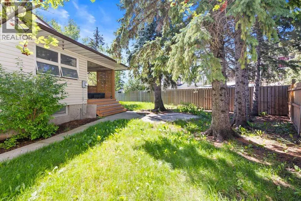 215 Ranchview Court NW