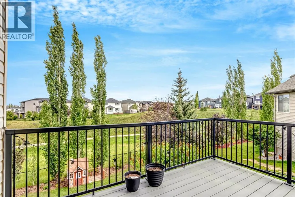 284 Kincora Heights NW