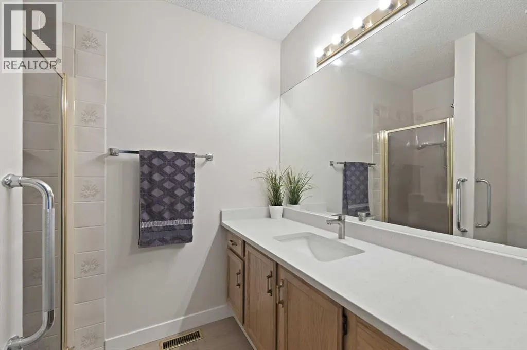 22 Sandarac Circle NW