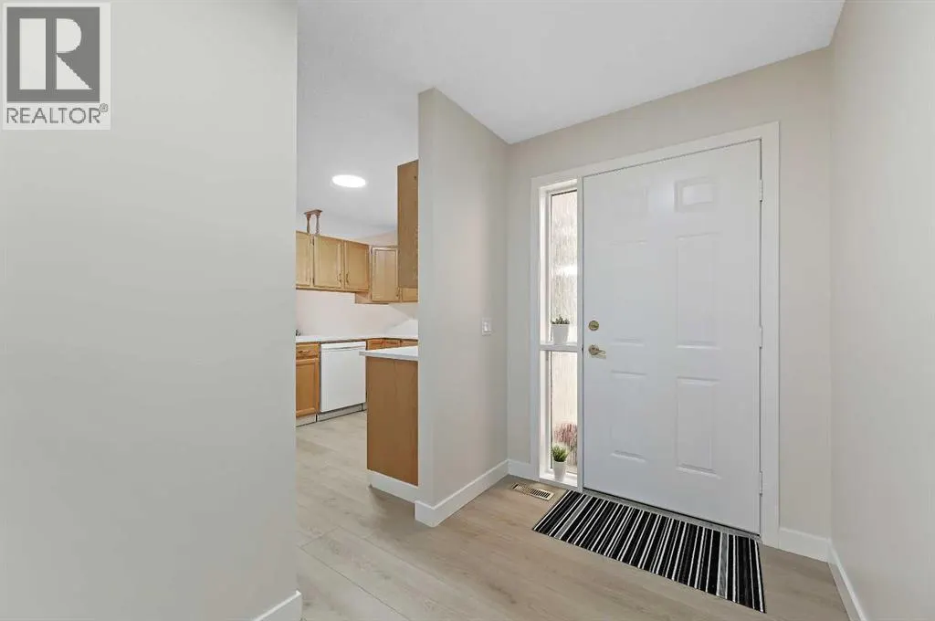 22 Sandarac Circle NW