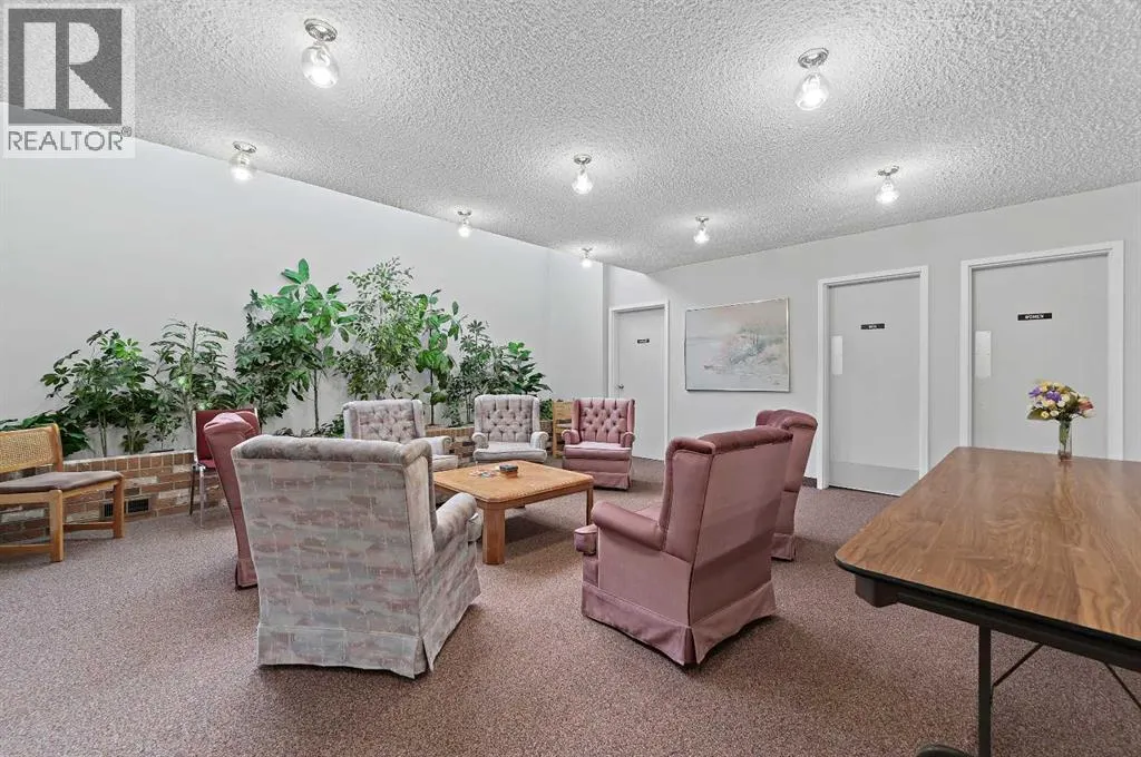 22 Sandarac Circle NW