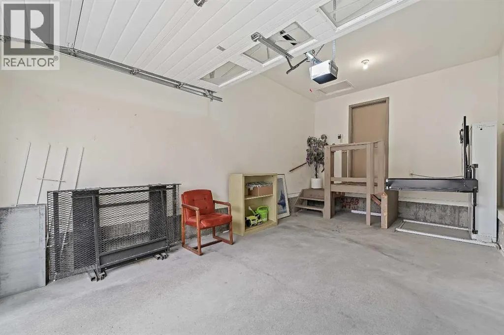22 Sandarac Circle NW