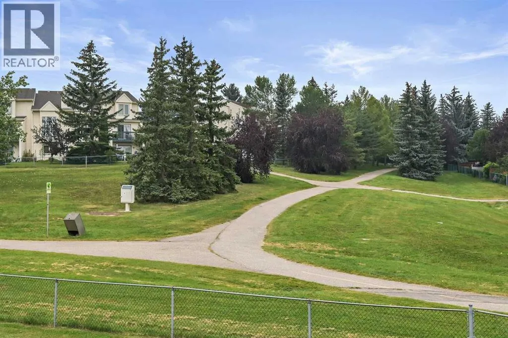22 Sandarac Circle NW