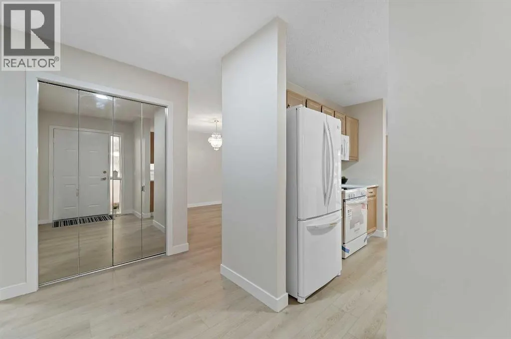 22 Sandarac Circle NW