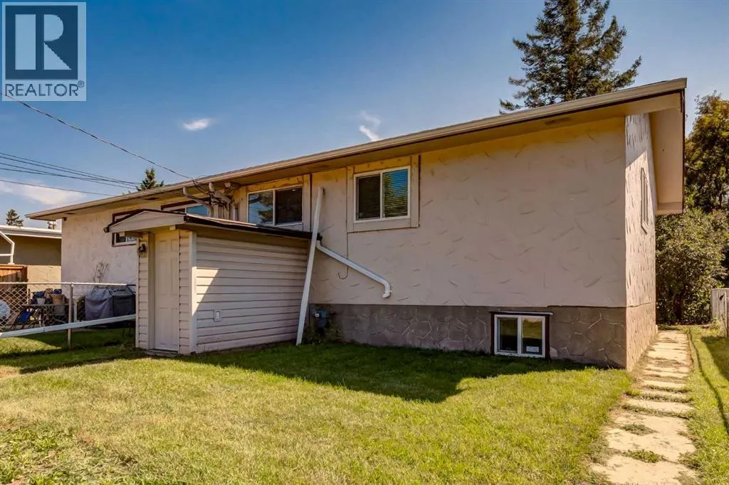 3119 Doverville Crescent SE