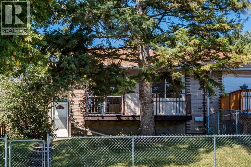 3119 Doverville Crescent SE