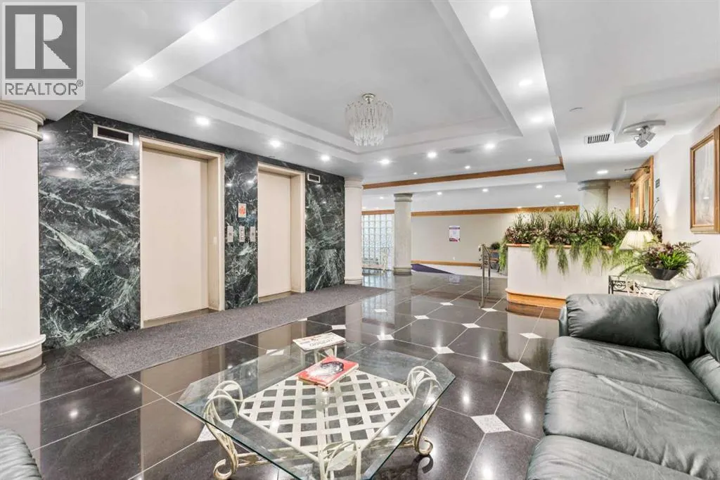 321, 200 Lincoln Way SW