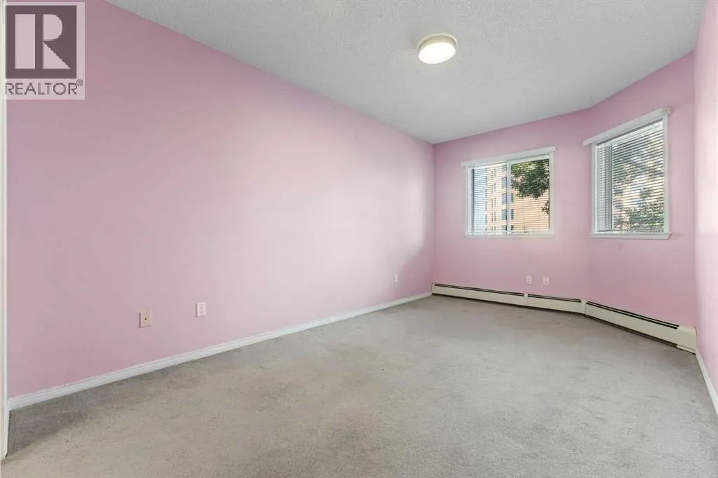 321, 200 Lincoln Way SW