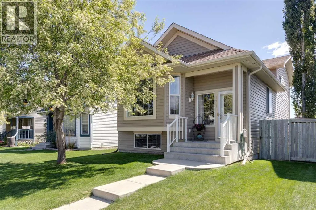 131 Citadel Mesa Close NW
