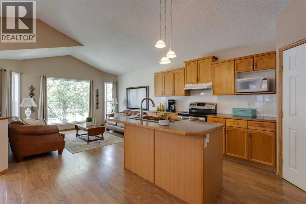 131 Citadel Mesa Close NW