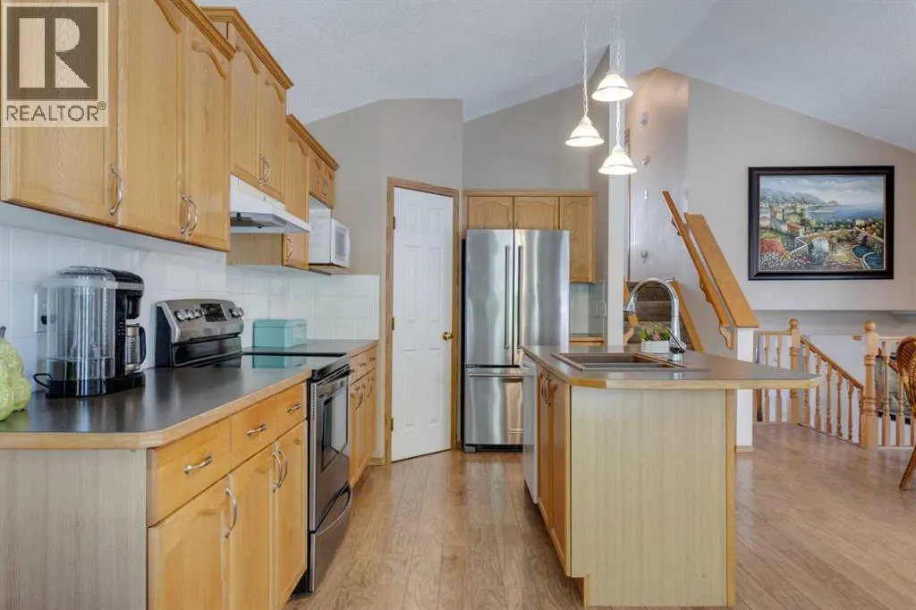131 Citadel Mesa Close NW