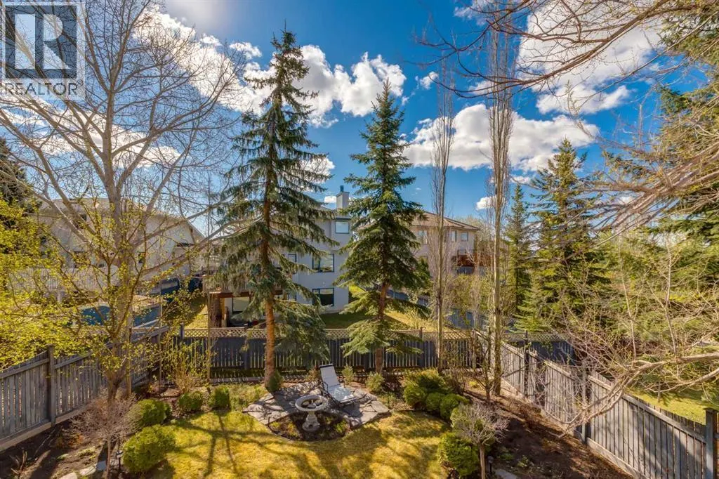107 Arbour Lake Way NW
