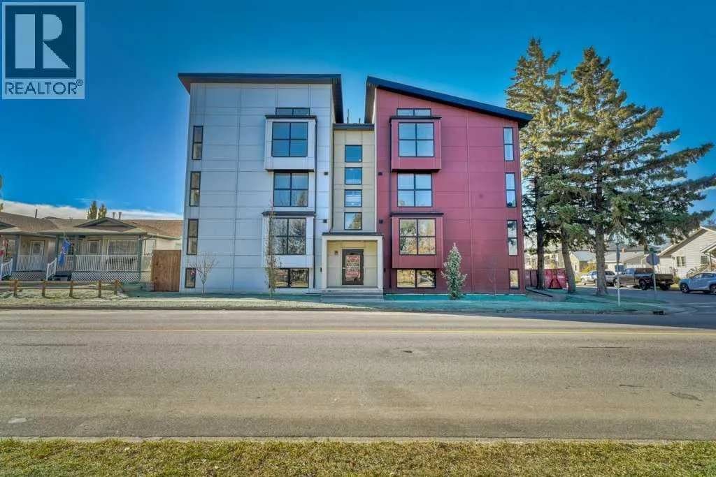 12, 606 Lakeside Boulevard
