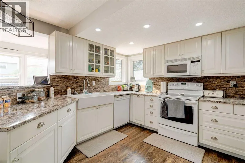 51 Mckinley Place SE