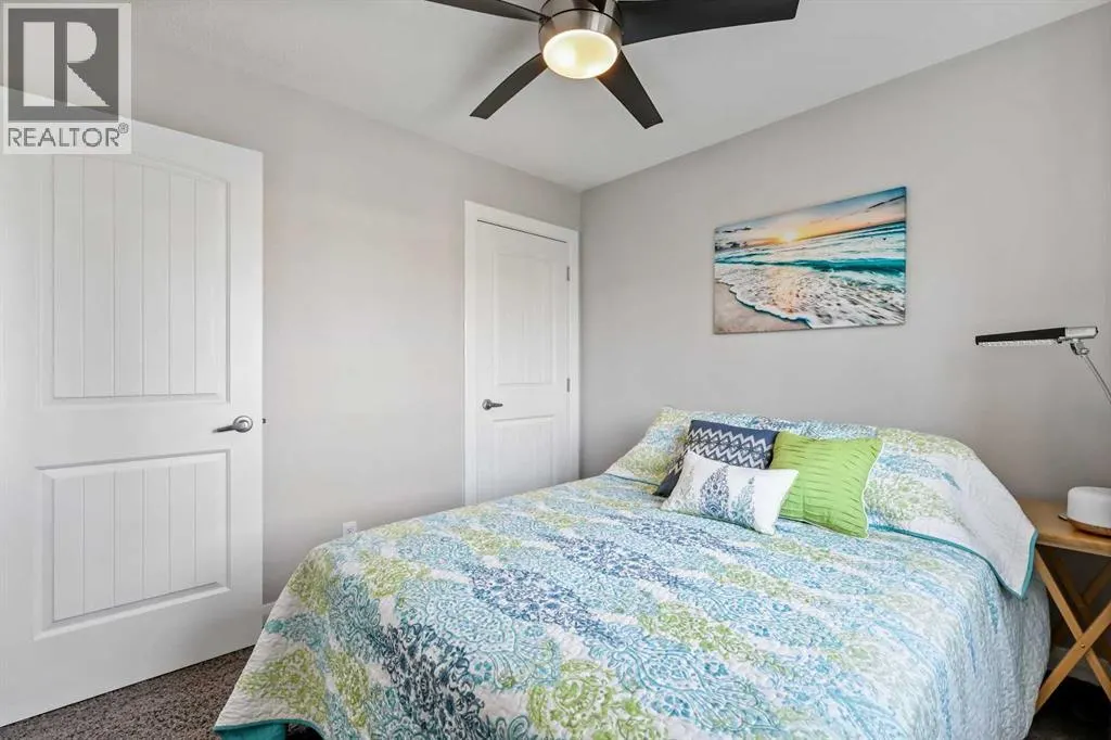 2530 Ravenswood View SE
