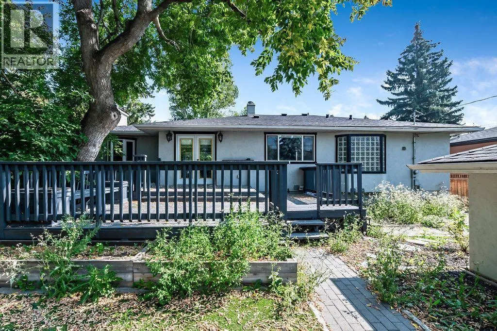 41 Mackay Drive SW