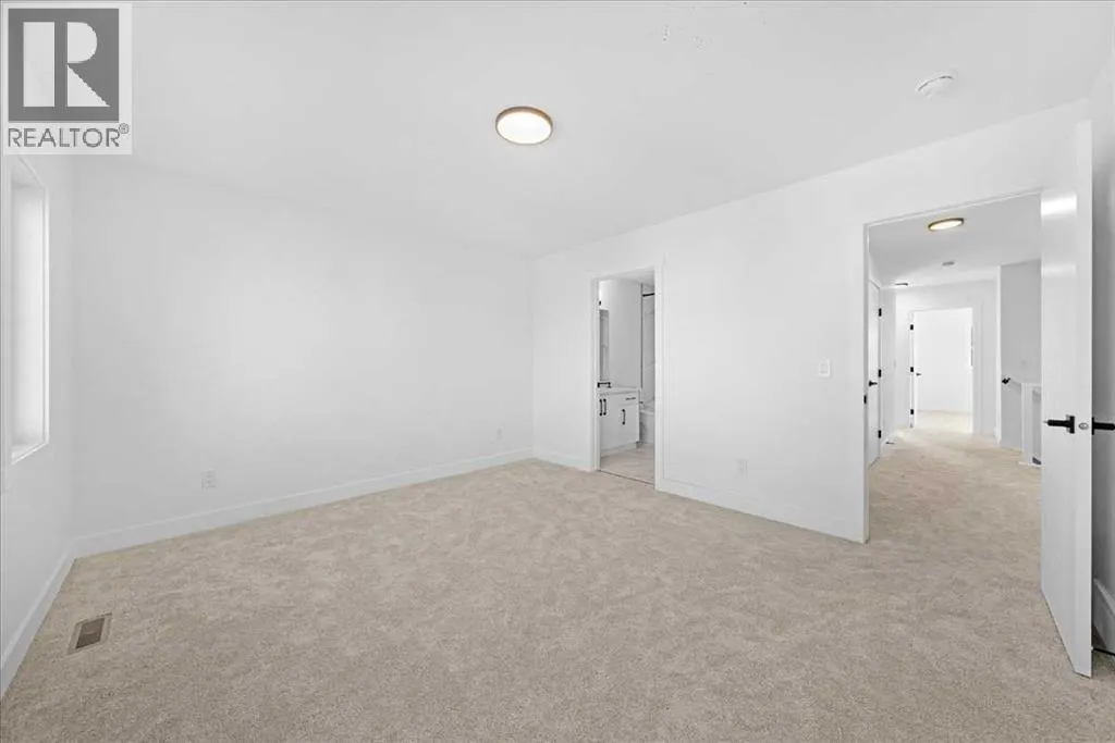7 Baysprings Terrace SW