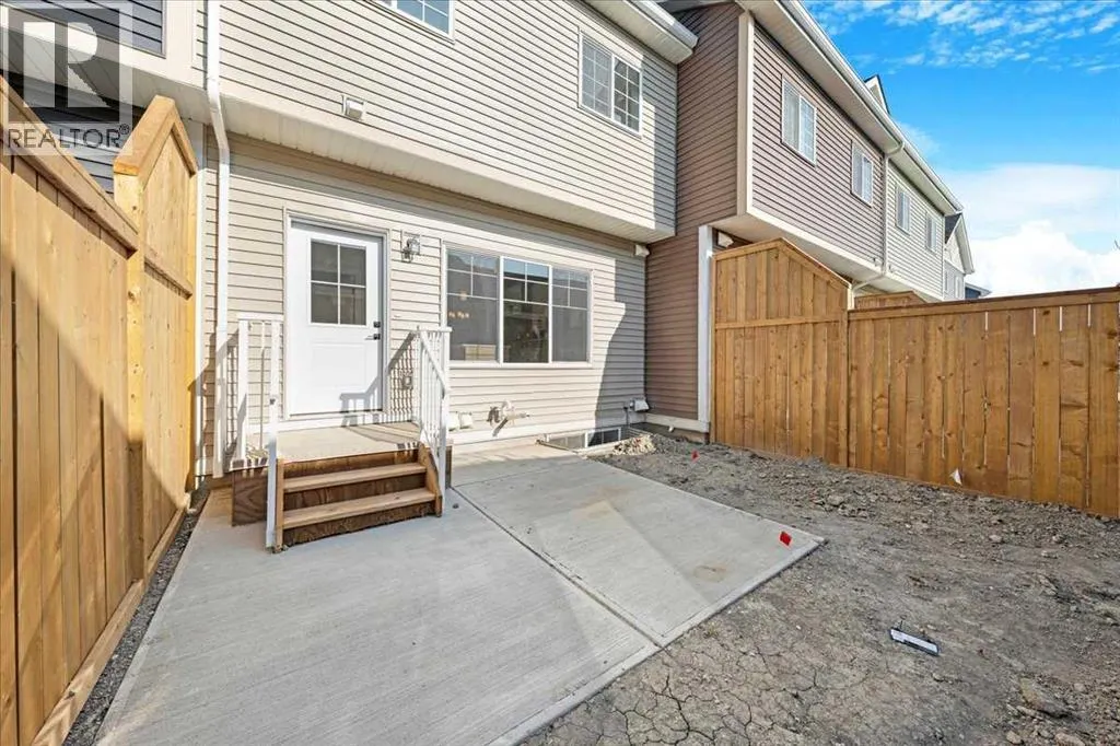 7 Baysprings Terrace SW