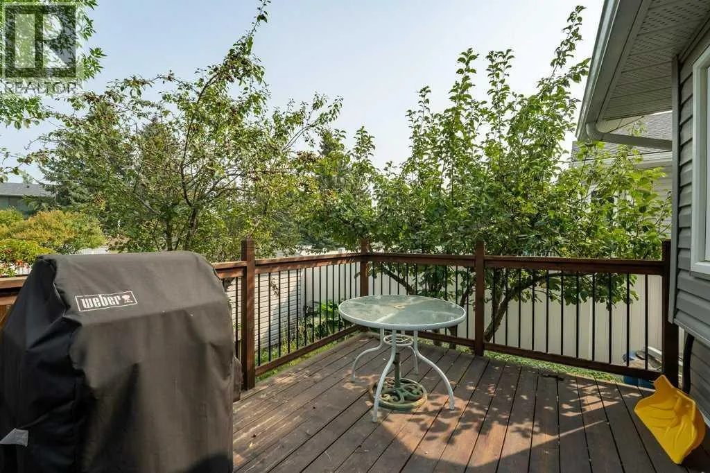 1224 Thorburn Drive SE