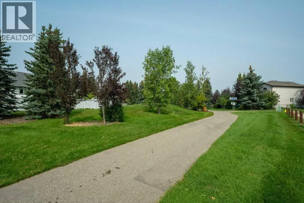 1224 Thorburn Drive SE
