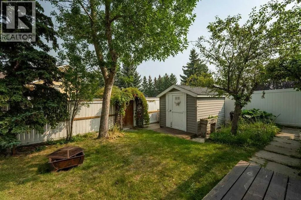 1224 Thorburn Drive SE