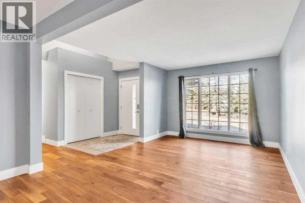129 Edgebrook Gardens NW