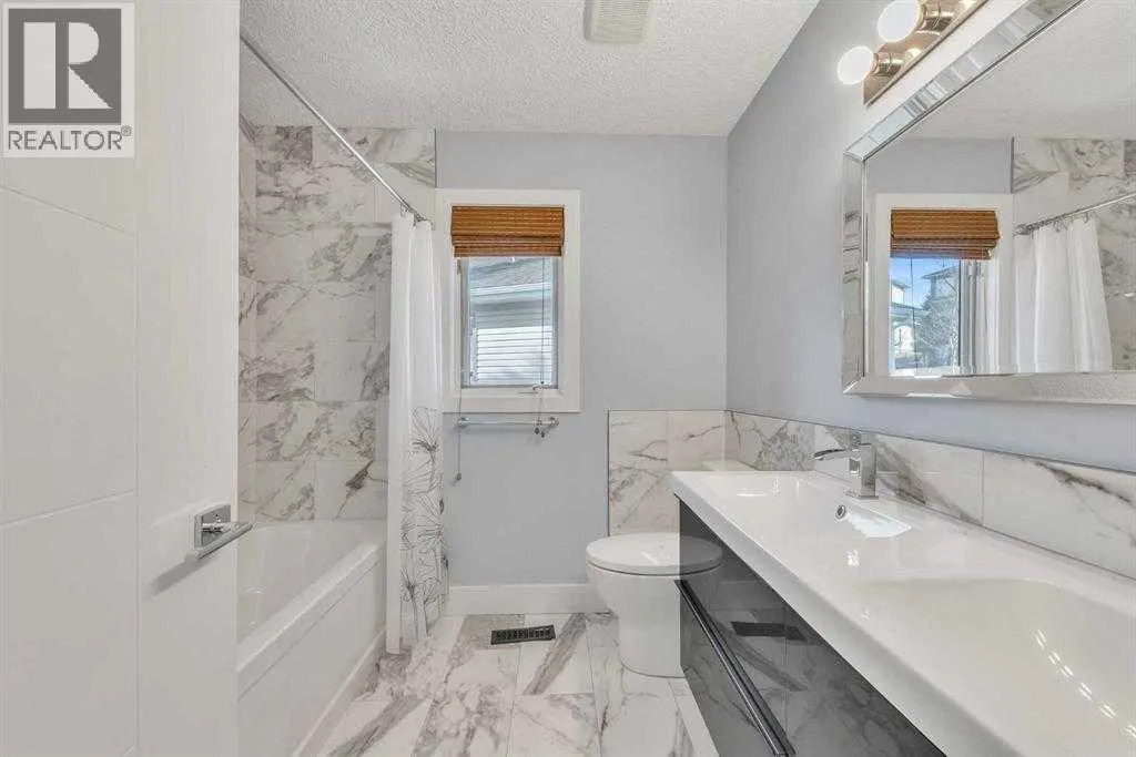 129 Edgebrook Gardens NW
