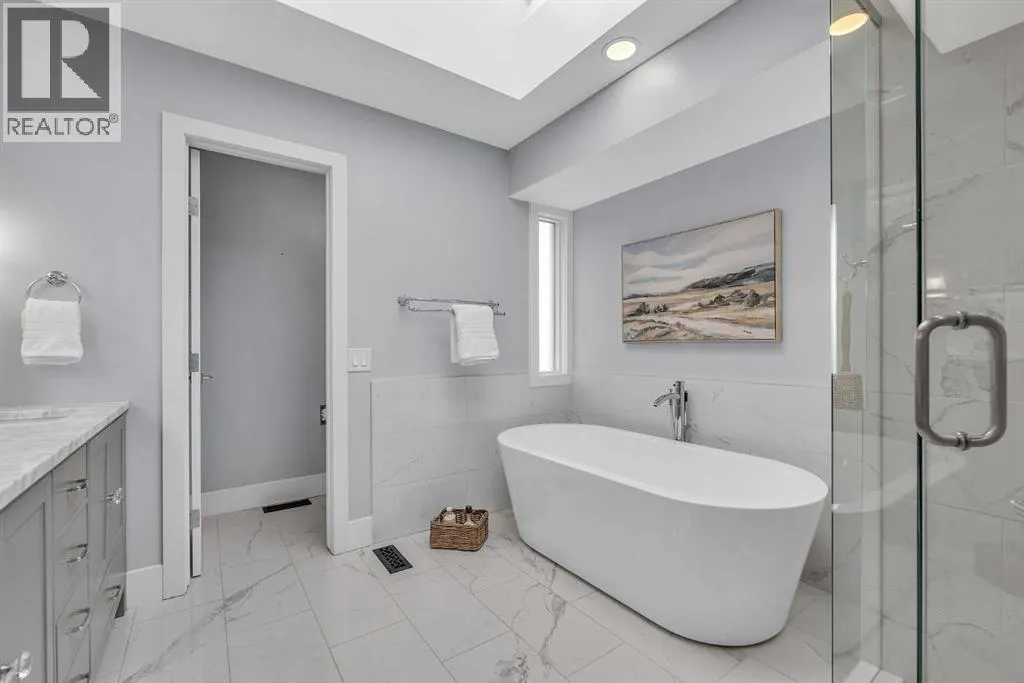 129 Edgebrook Gardens NW