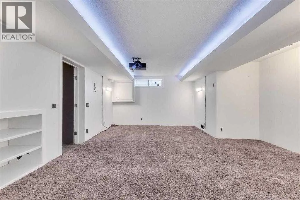 129 Edgebrook Gardens NW