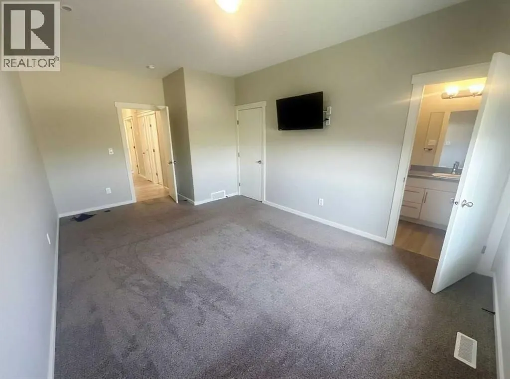 115 Aurora Heights