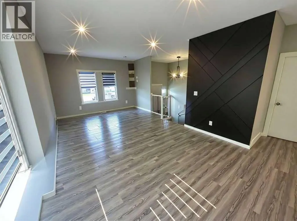 115 Aurora Heights