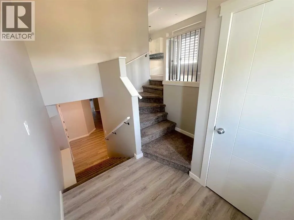 115 Aurora Heights