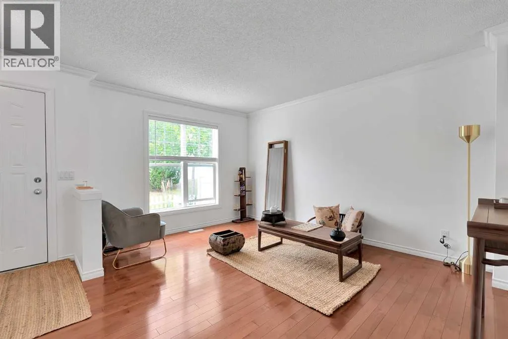 216 Toscana Gardens NW
