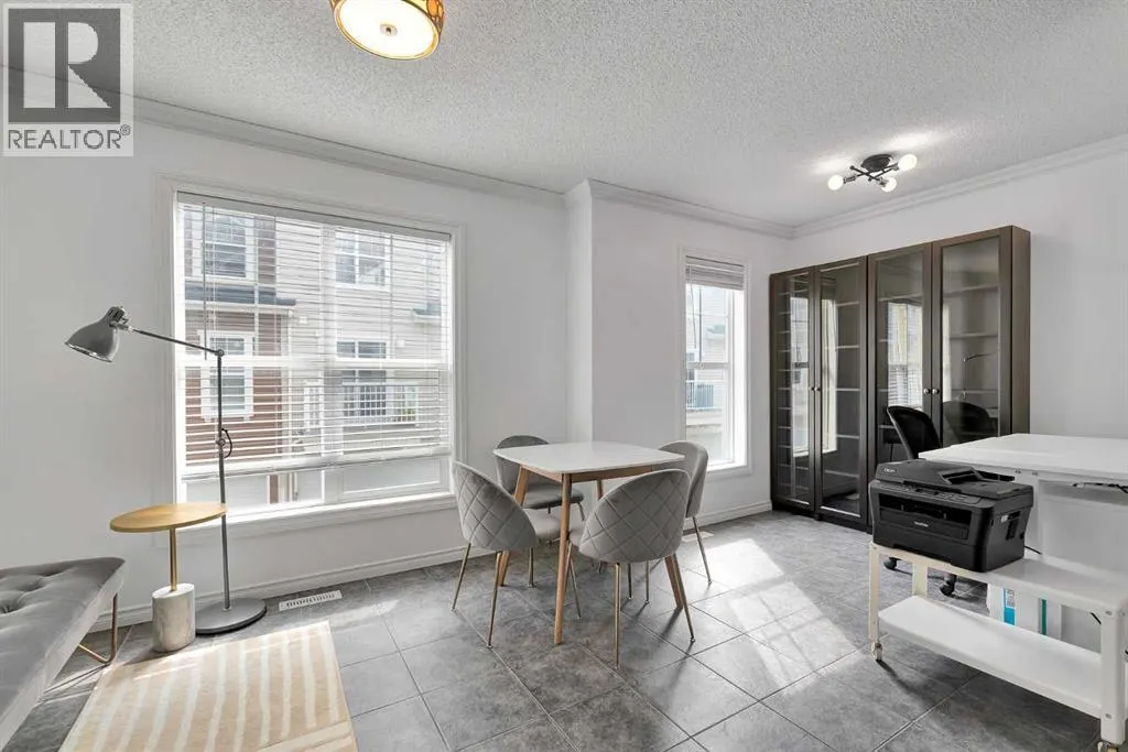 216 Toscana Gardens NW
