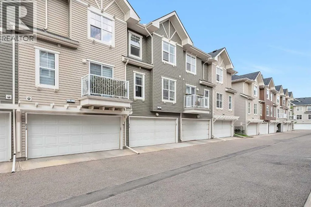216 Toscana Gardens NW