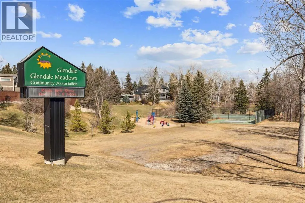 10 Glenmount Crescent SW