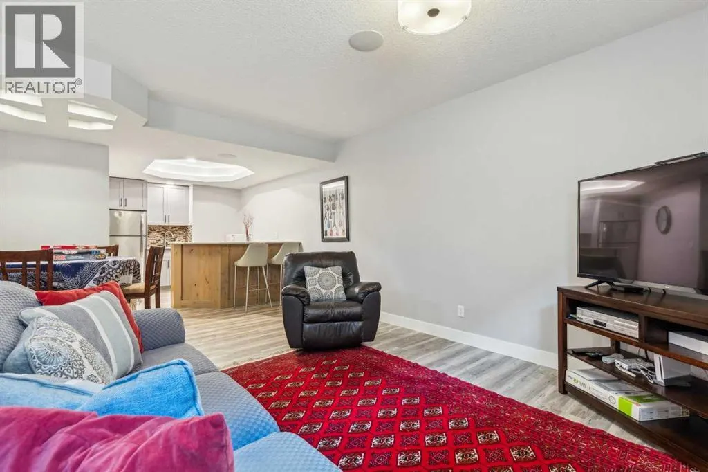 10 Glenmount Crescent SW