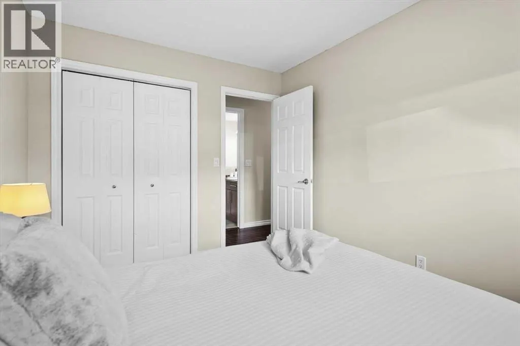 6, 103 Huntington Park Green NW