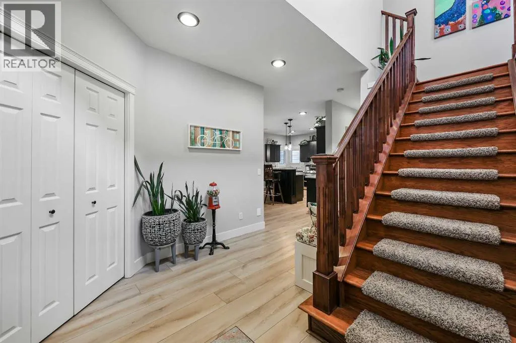 37 Coopers Close SW
