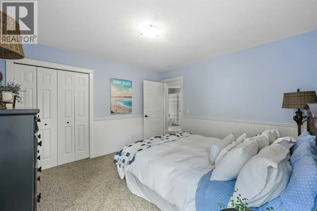 37 Coopers Close SW