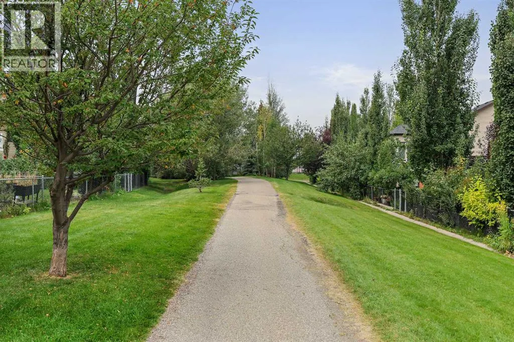37 Coopers Close SW