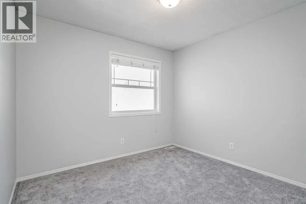 198 New Brighton Circle SE