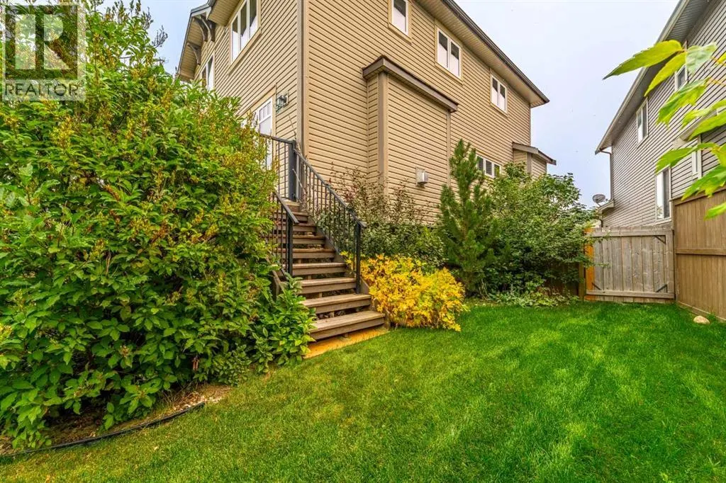 370 Williamstown Green NW