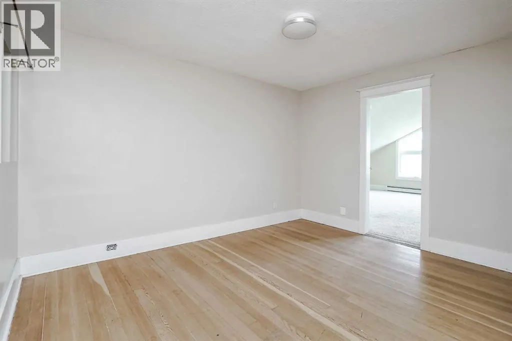 290053 96 Street E